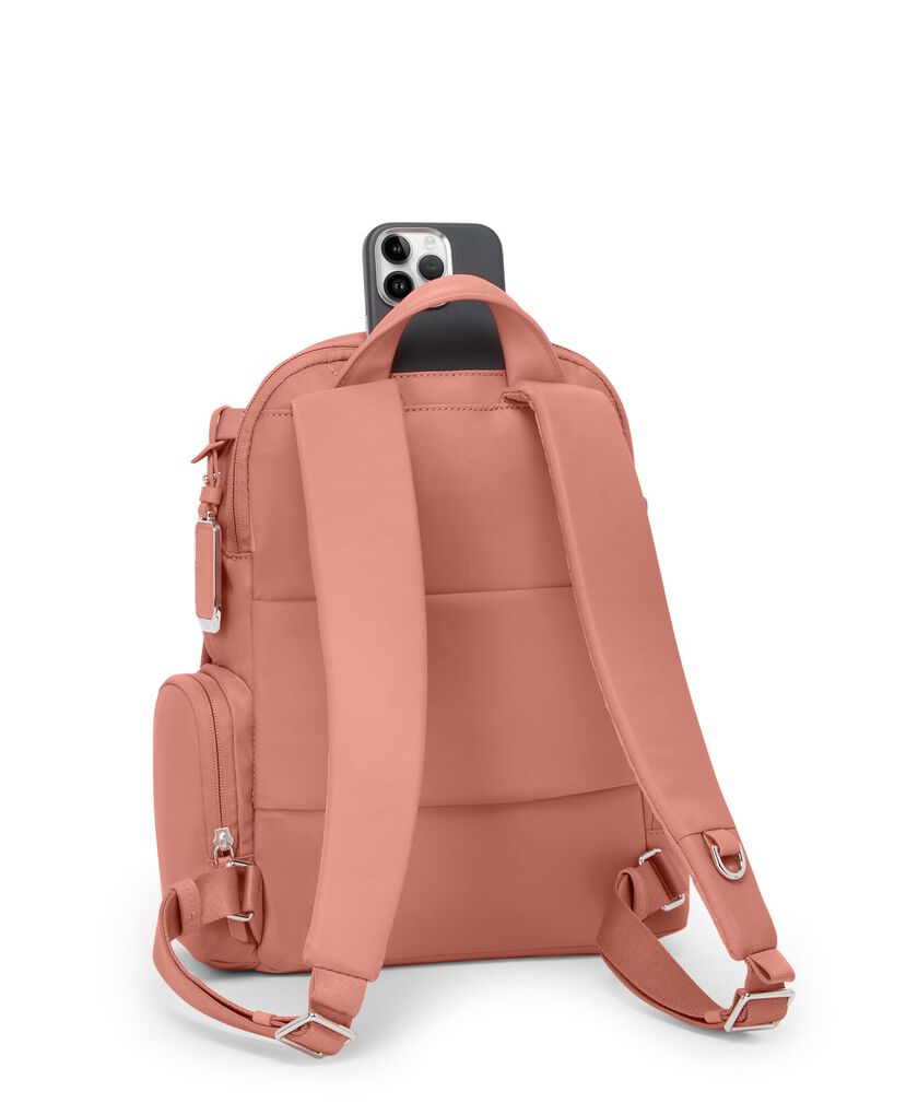 VOYAGEUR Celina 中型後背包  hi-res | TUMI