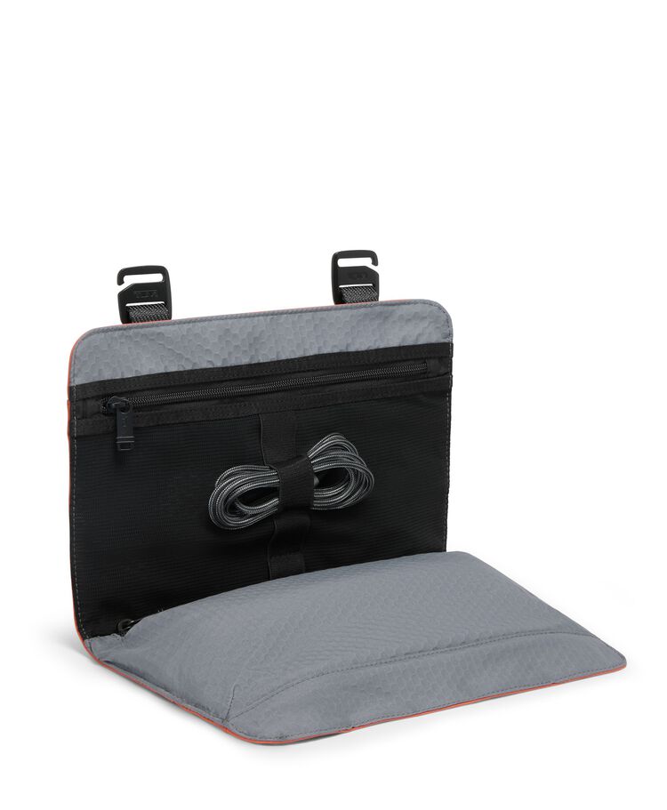 TUMI TRAVEL ACCESS. 多功能收納包  hi-res | TUMI