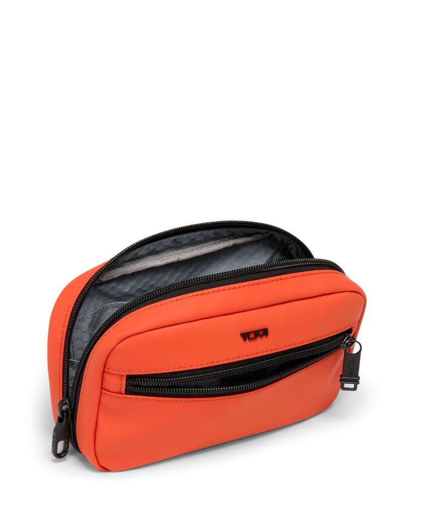 TUMI TRAVEL ACCESS. 拉鍊式收納包  hi-res | TUMI