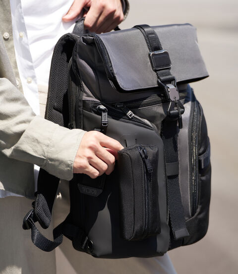 ALPHA BRAVO Logistics 翻蓋背包  lifestyle | TUMI