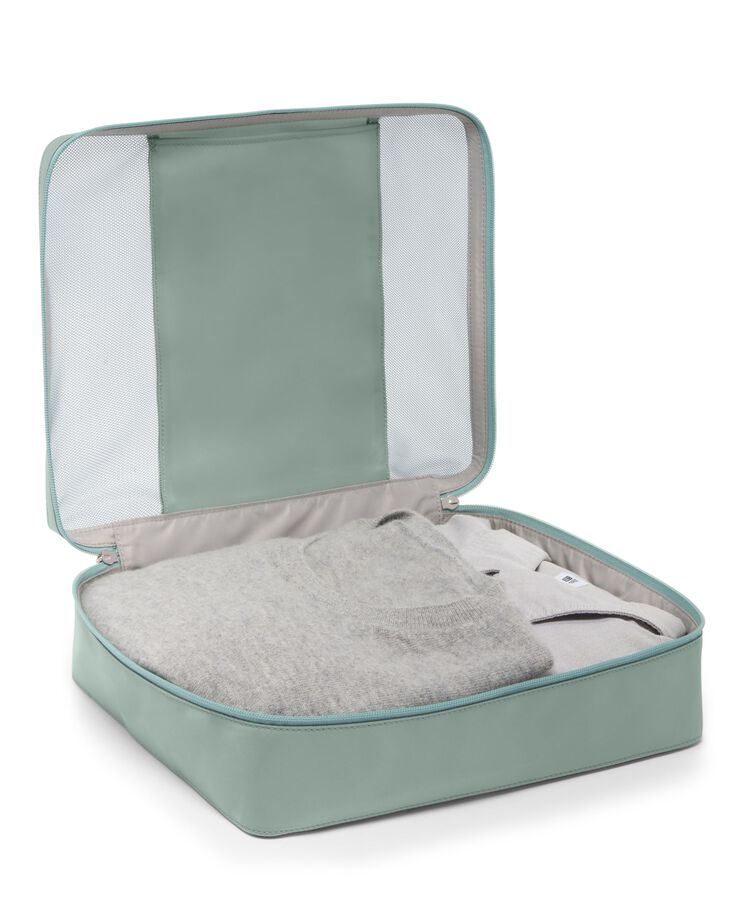 TRAVEL ACCESSORY 中型旅行收納包  hi-res | TUMI