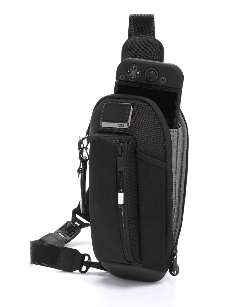 ALPHA BRAVO Esports Pro單肩斜背包  hi-res | TUMI