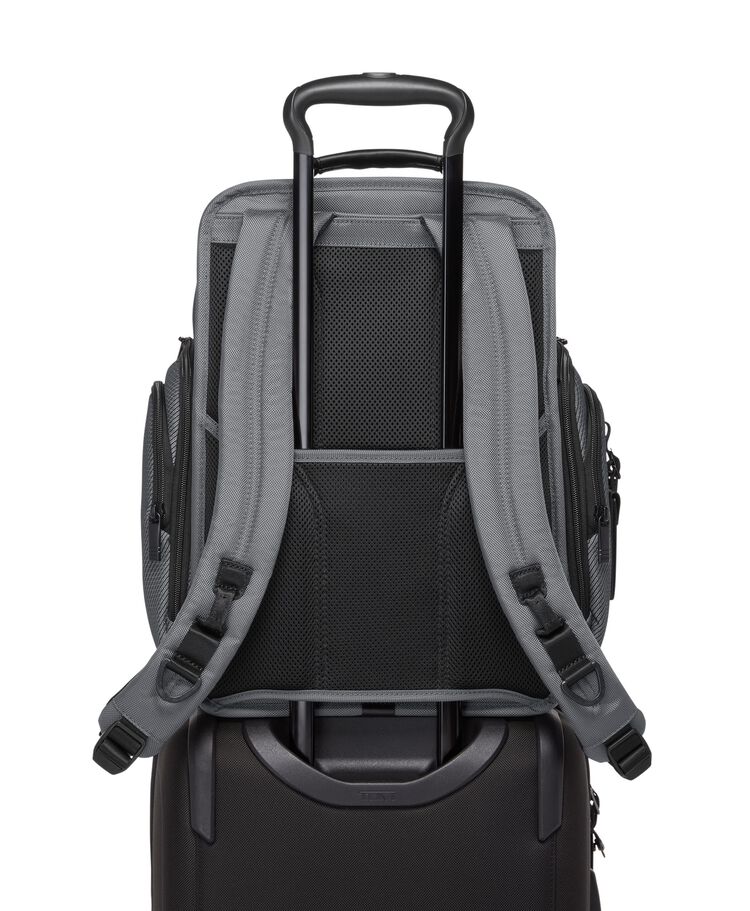 TUMI ALPHA TUMI Brief Pack 後背包  hi-res | TUMI
