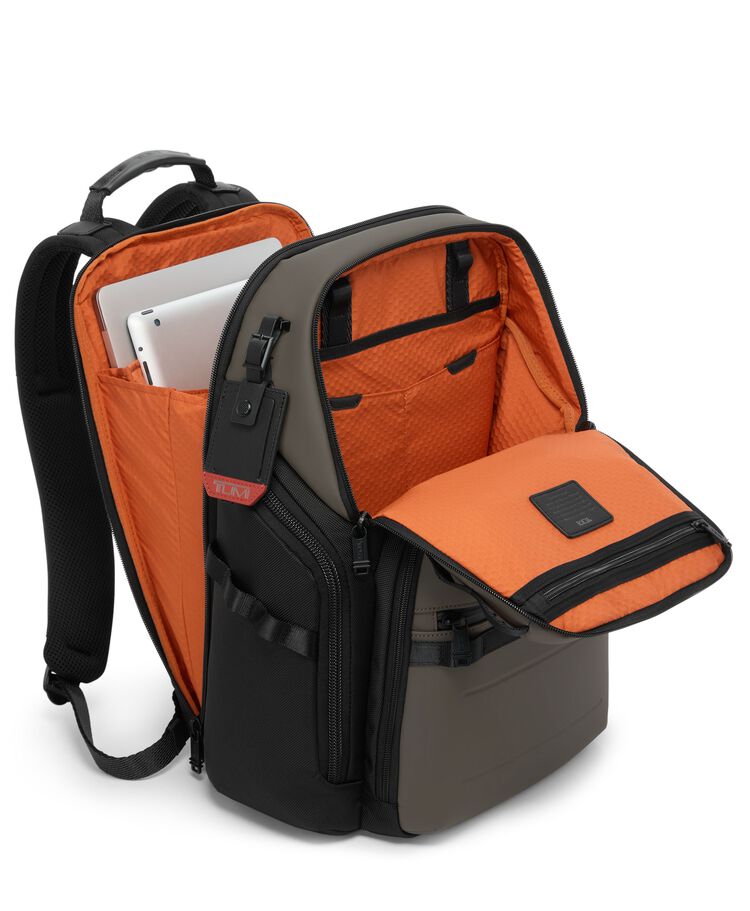 ALPHA BRAVO Search 後背包  hi-res | TUMI