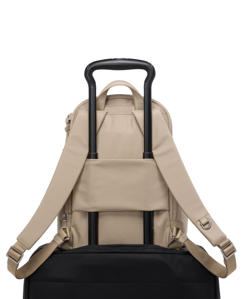 VOYAGEUR Celina 中型後背包  hi-res | TUMI