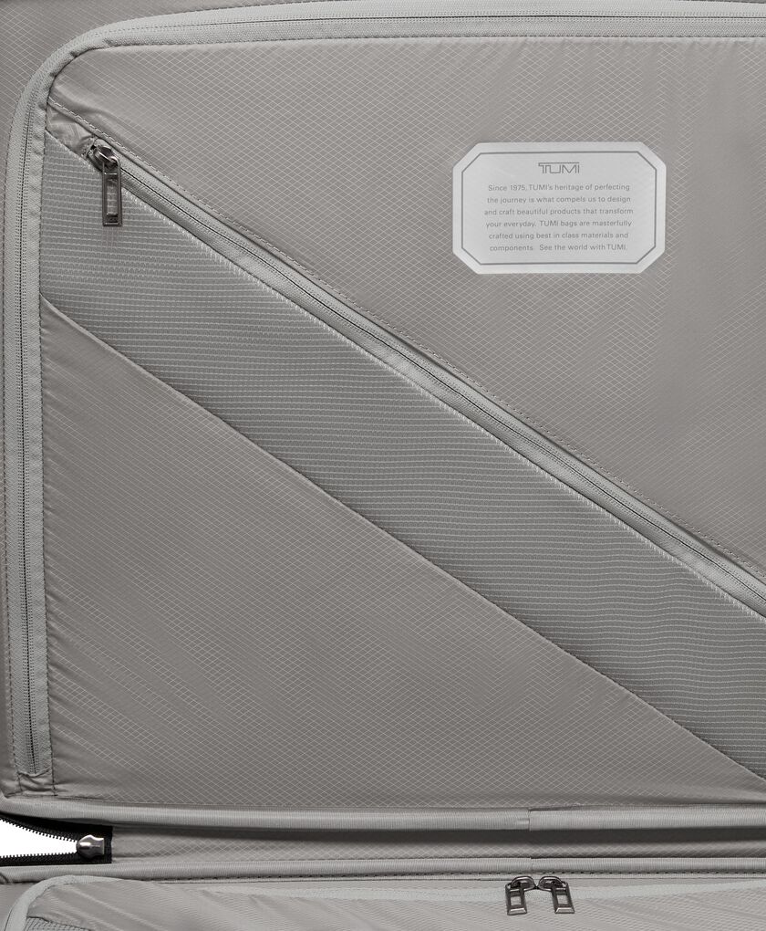 19 DEGREE LITE 短程托運行李箱  hi-res | TUMI