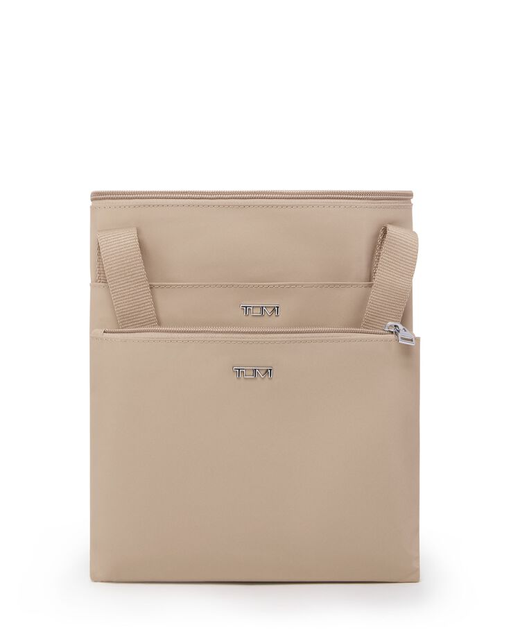 VOYAGEUR Just In Case&reg; 中型托特包  hi-res | TUMI