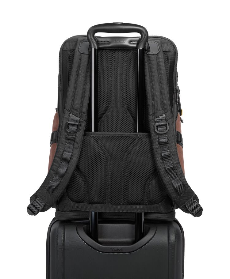 ALPHA BRAVO Nomadic 背包  hi-res | TUMI