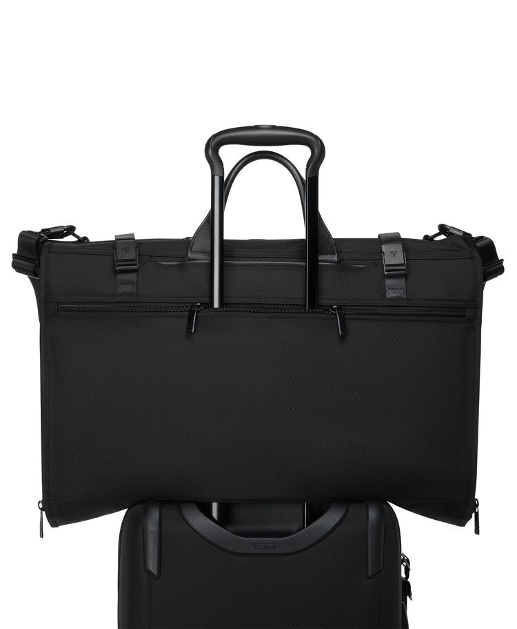 TUMI ALPHA 三折式西裝旅行袋  hi-res | TUMI