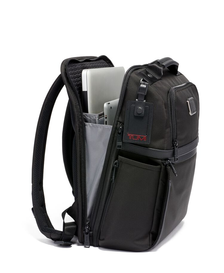 Slim Solutions Brief Pack®  hi-res | TUMI