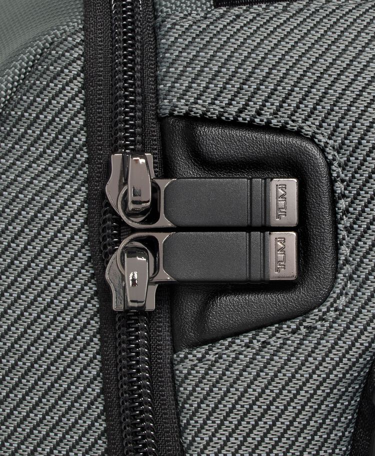 TUMI ALPHA TUMI Brief Pack 後背包  hi-res | TUMI