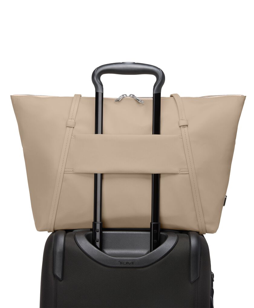 VOYAGEUR Q Tote 托特包  hi-res | TUMI