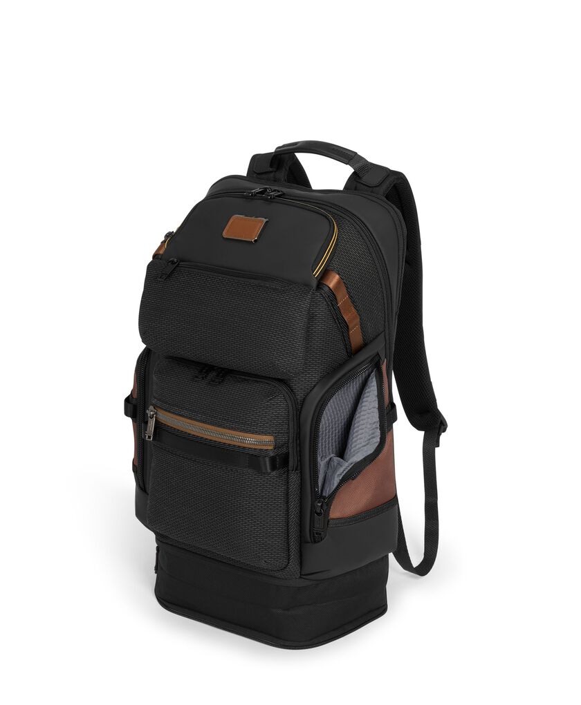 ALPHA BRAVO Nomadic 背包  hi-res | TUMI