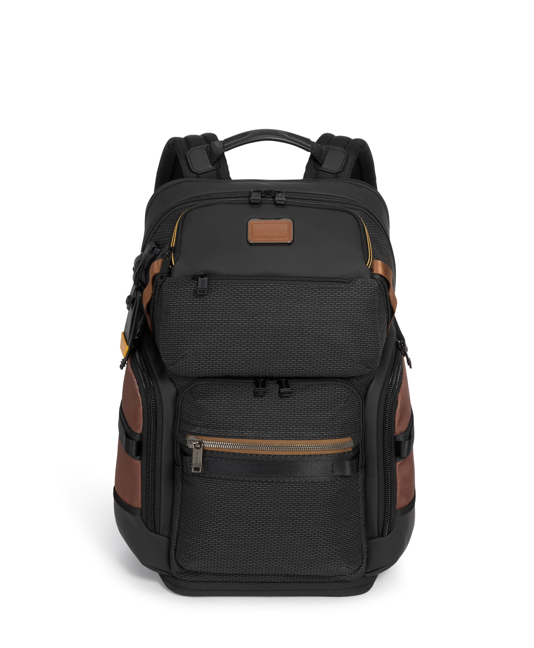 Alpha Bravo Nomadic 背包in 黑瑪瑙色| TUMI Taiwan