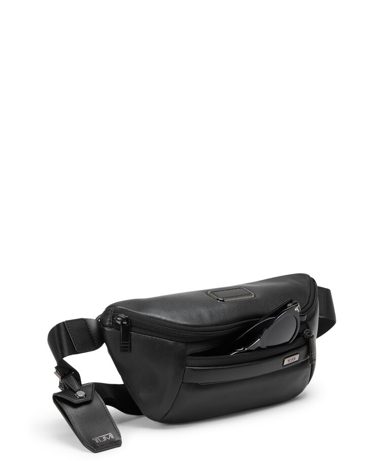 ALPHA 中型皮革肩背包  hi-res | TUMI