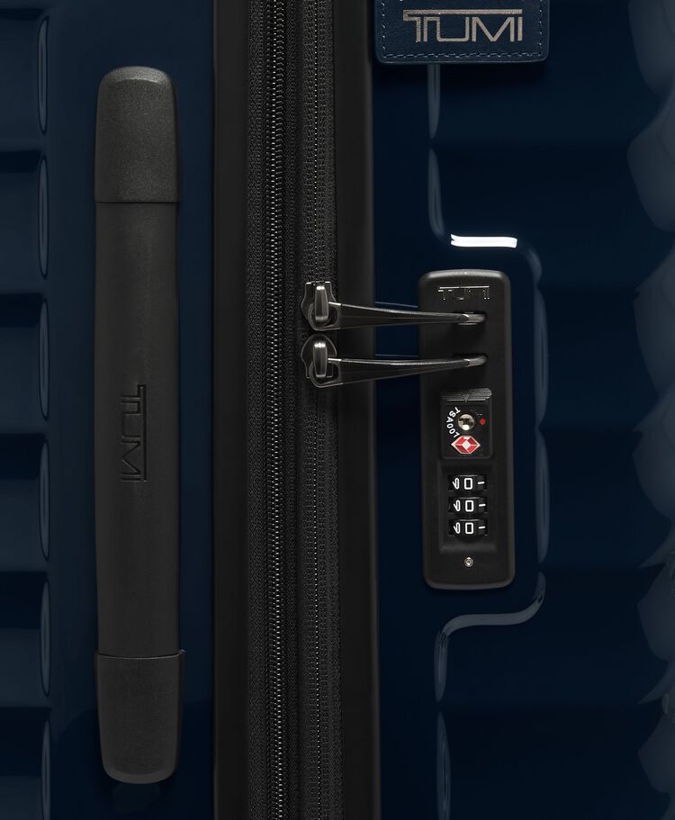 19 DEGREE 長程四輪可擴展托運行李箱  hi-res | TUMI