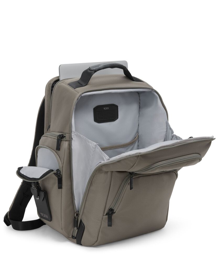 ALPHA TUMI Brief Pack 後背包  hi-res | TUMI