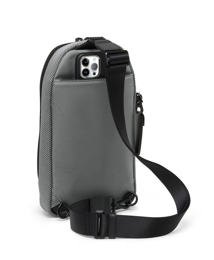 TUMI ALPHA 肩背包  hi-res | TUMI