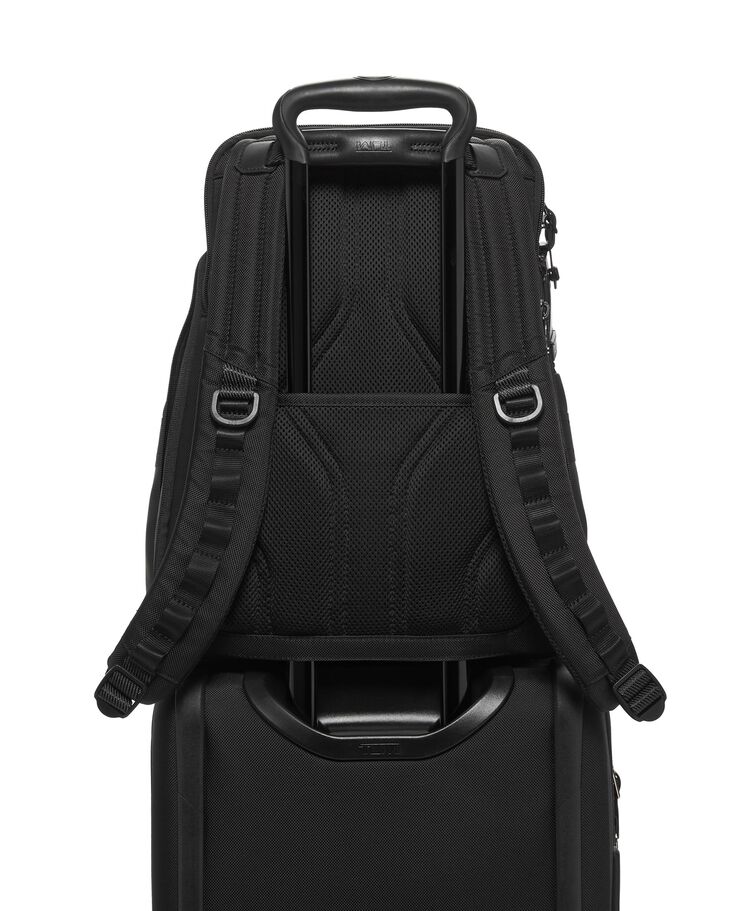 ALPHA BRAVO Navigation 背包  hi-res | TUMI