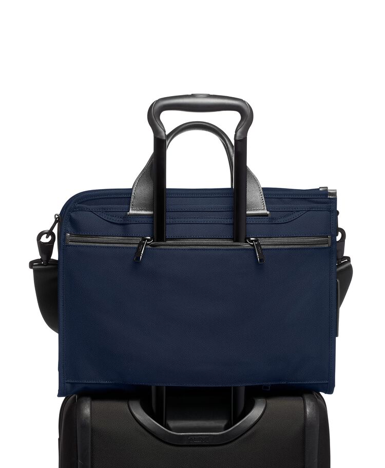 Slim Deluxe Portfolio  hi-res | TUMI