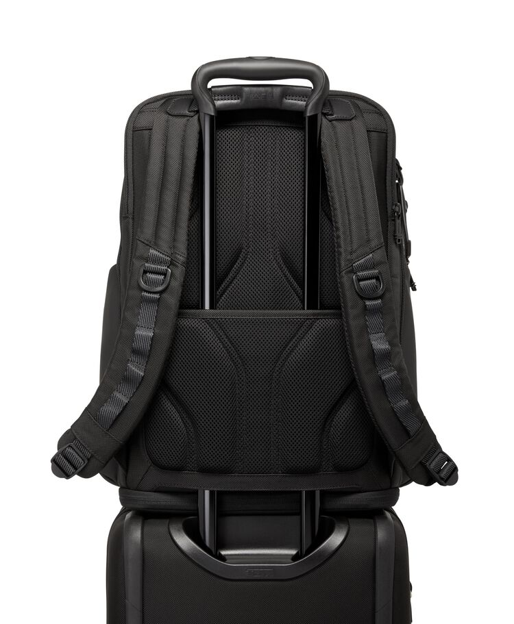 ALPHA BRAVO Nomadic 背包  hi-res | TUMI