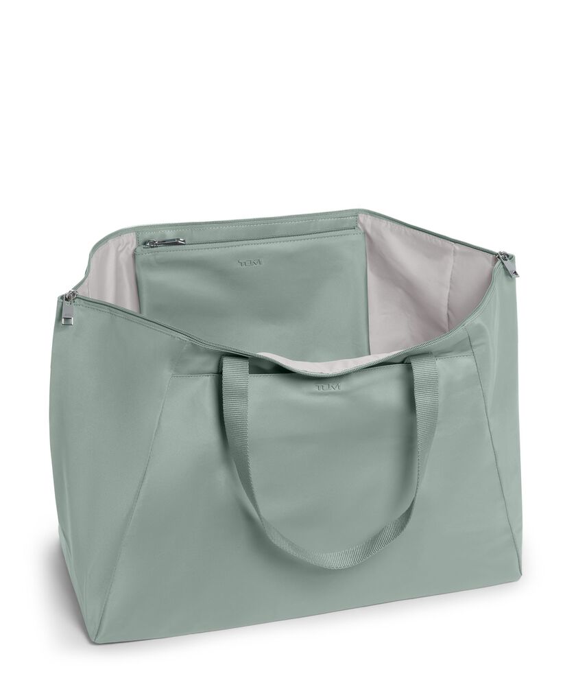 VOYAGEUR Just In Case&reg;托特包  hi-res | TUMI