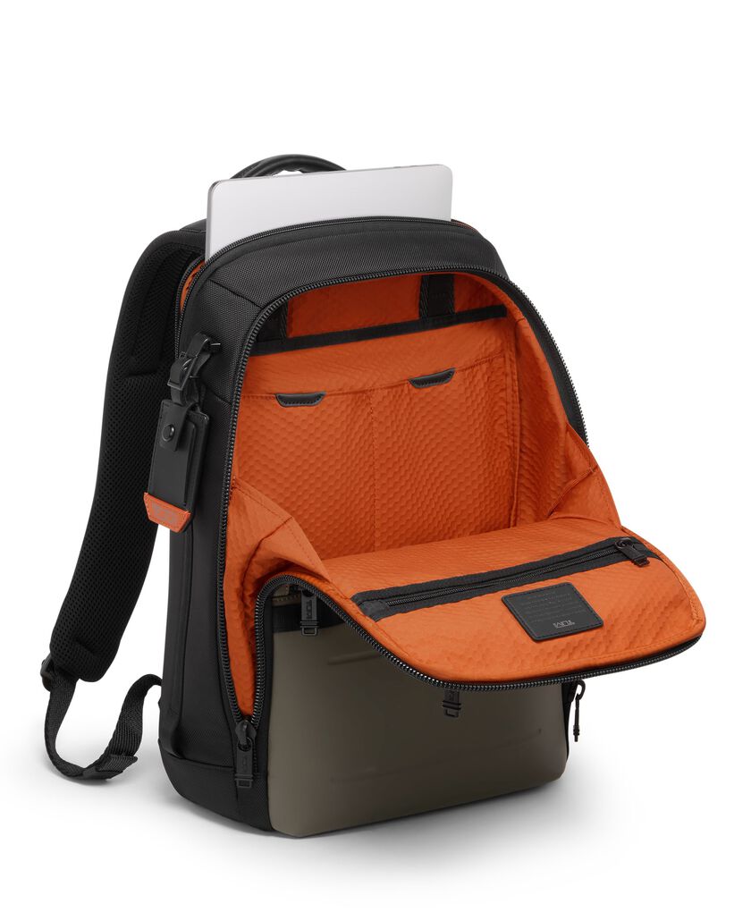 ALPHA BRAVO Dynamic 後背包  hi-res | TUMI