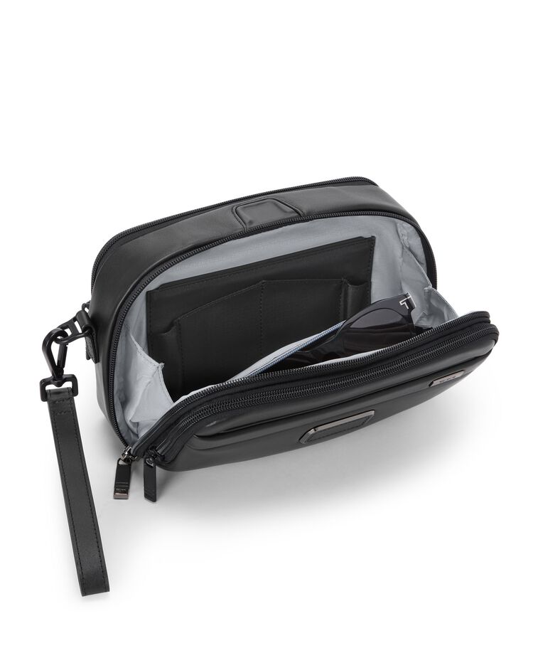 TUMI ALPHA 皮革手拿包  hi-res | TUMI
