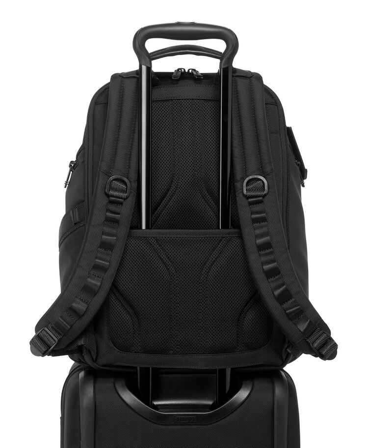 ALPHA BRAVO Search 背包  hi-res | TUMI