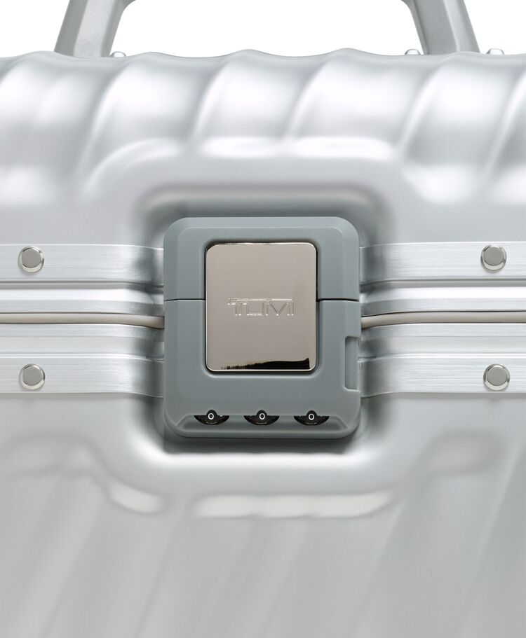 Train Case  hi-res | TUMI