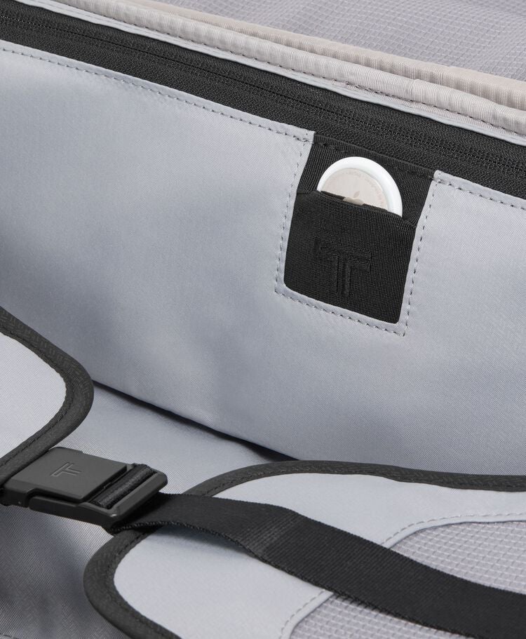 ALPHA 31 吋雙向開口可擴展行李箱  hi-res | TUMI