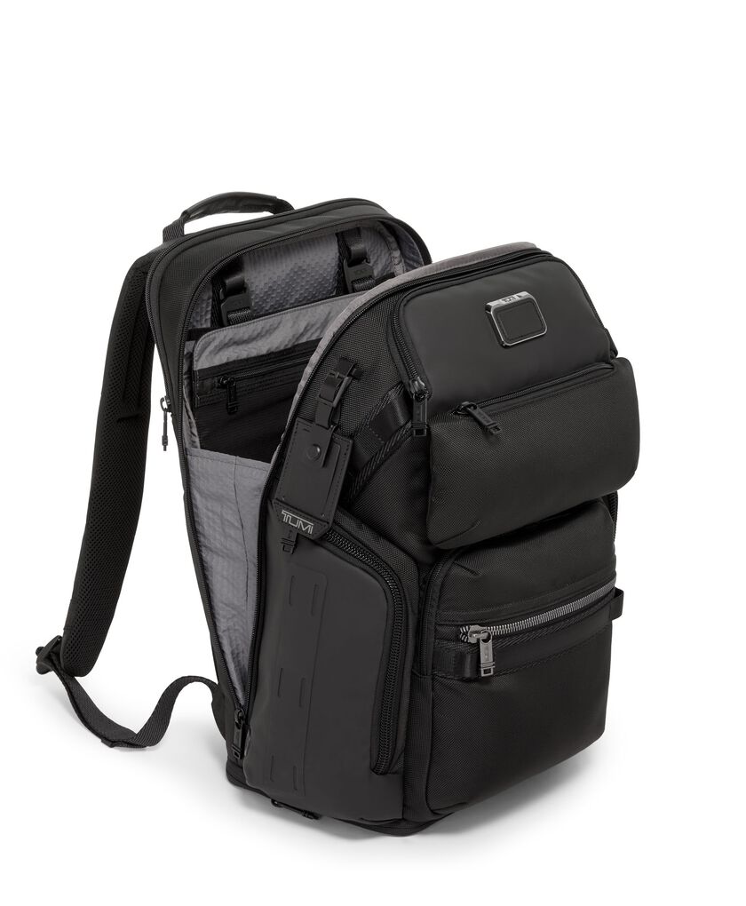 ALPHA BRAVO Nomadic 背包  hi-res | TUMI