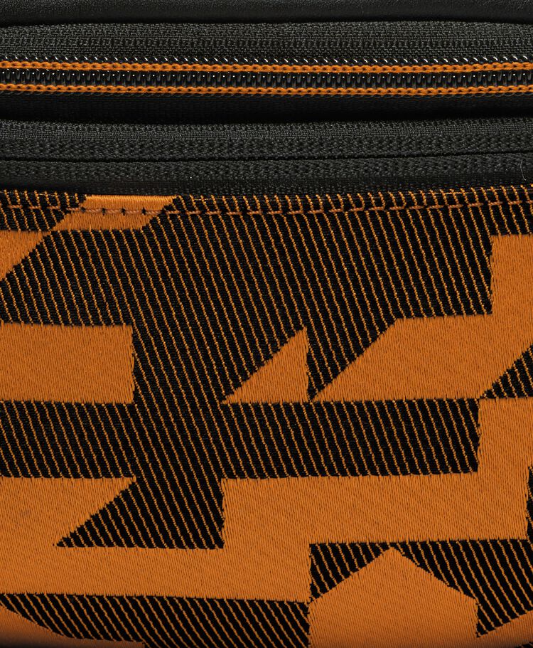 TUMI I MCLAREN Ignition 肩背包  hi-res | TUMI