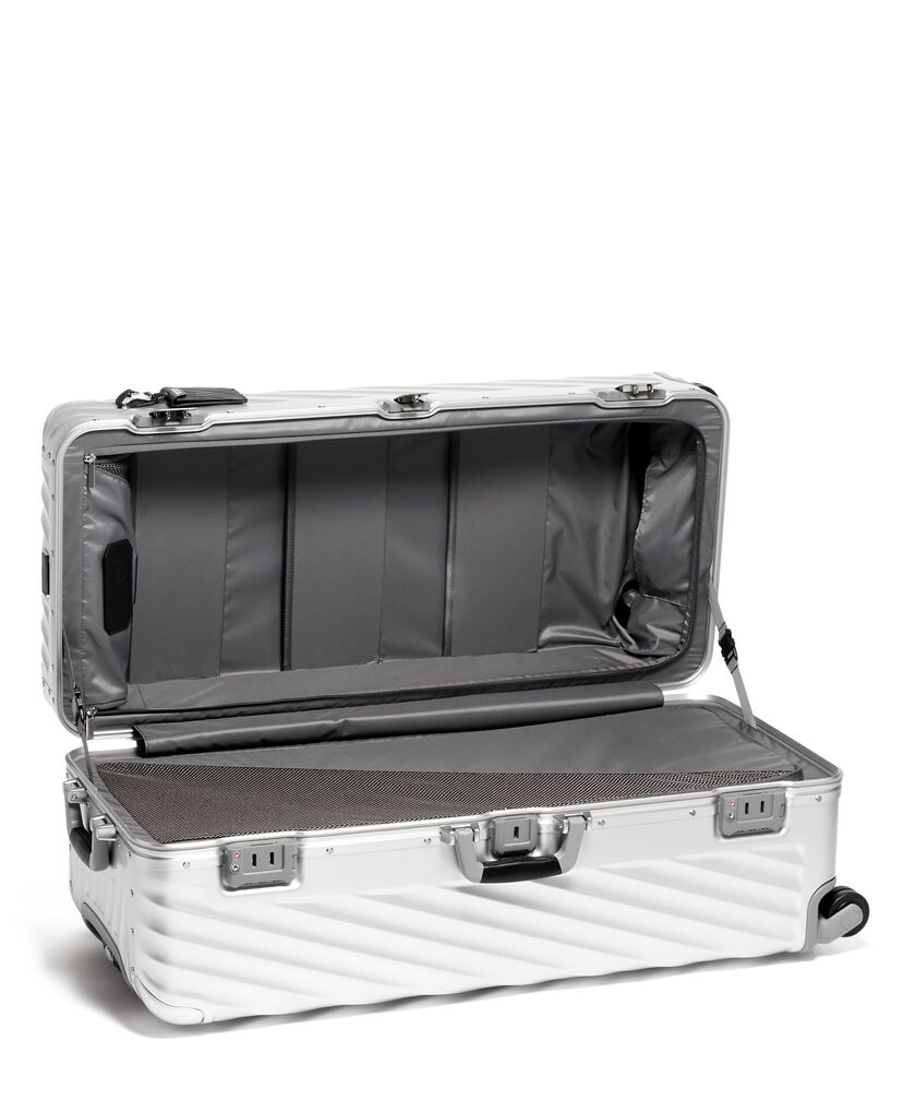 Rolling Trunk  hi-res | TUMI