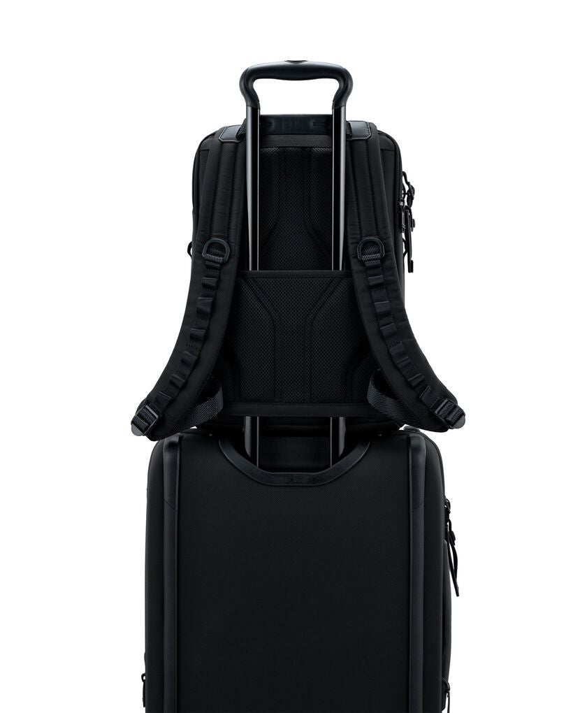 ALPHA BRAVO Dynamic 後背包  hi-res | TUMI