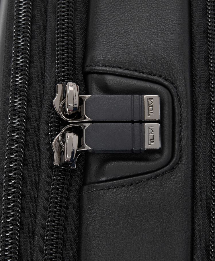 TUMI ALPHA 皮革手拿包  hi-res | TUMI