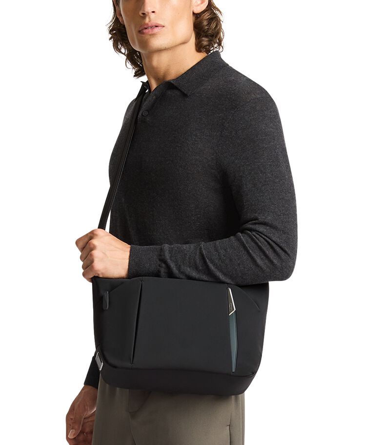 TUMI AXIS 中型斜背包  hi-res | TUMI