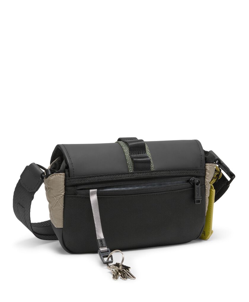 ALPHA BRAVO Compass 掀蓋式斜背包  hi-res | TUMI