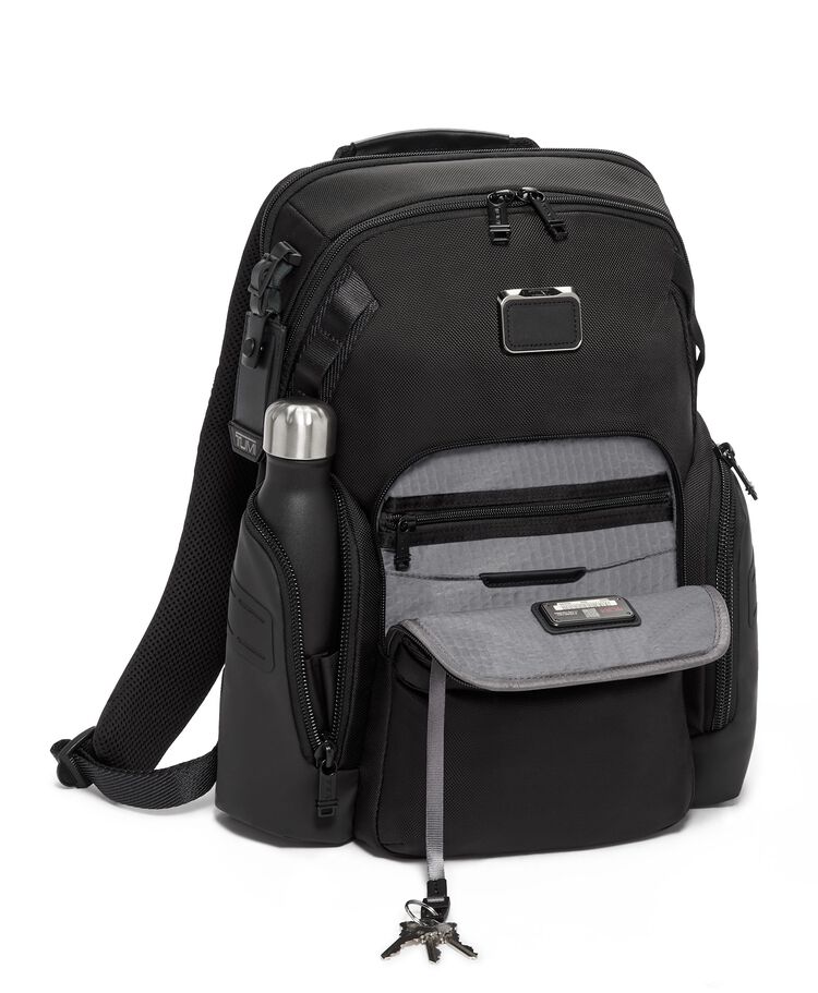 ALPHA BRAVO Navigation 背包  hi-res | TUMI